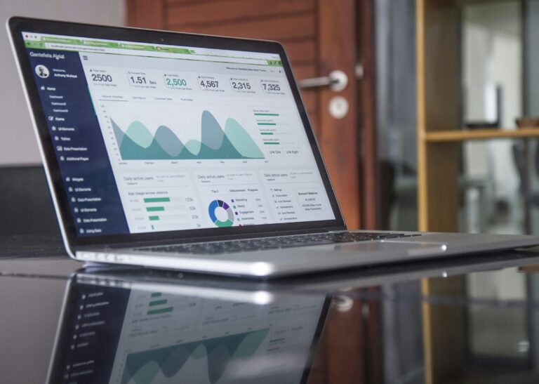Learn E- commerce and become millionare (Shopify)